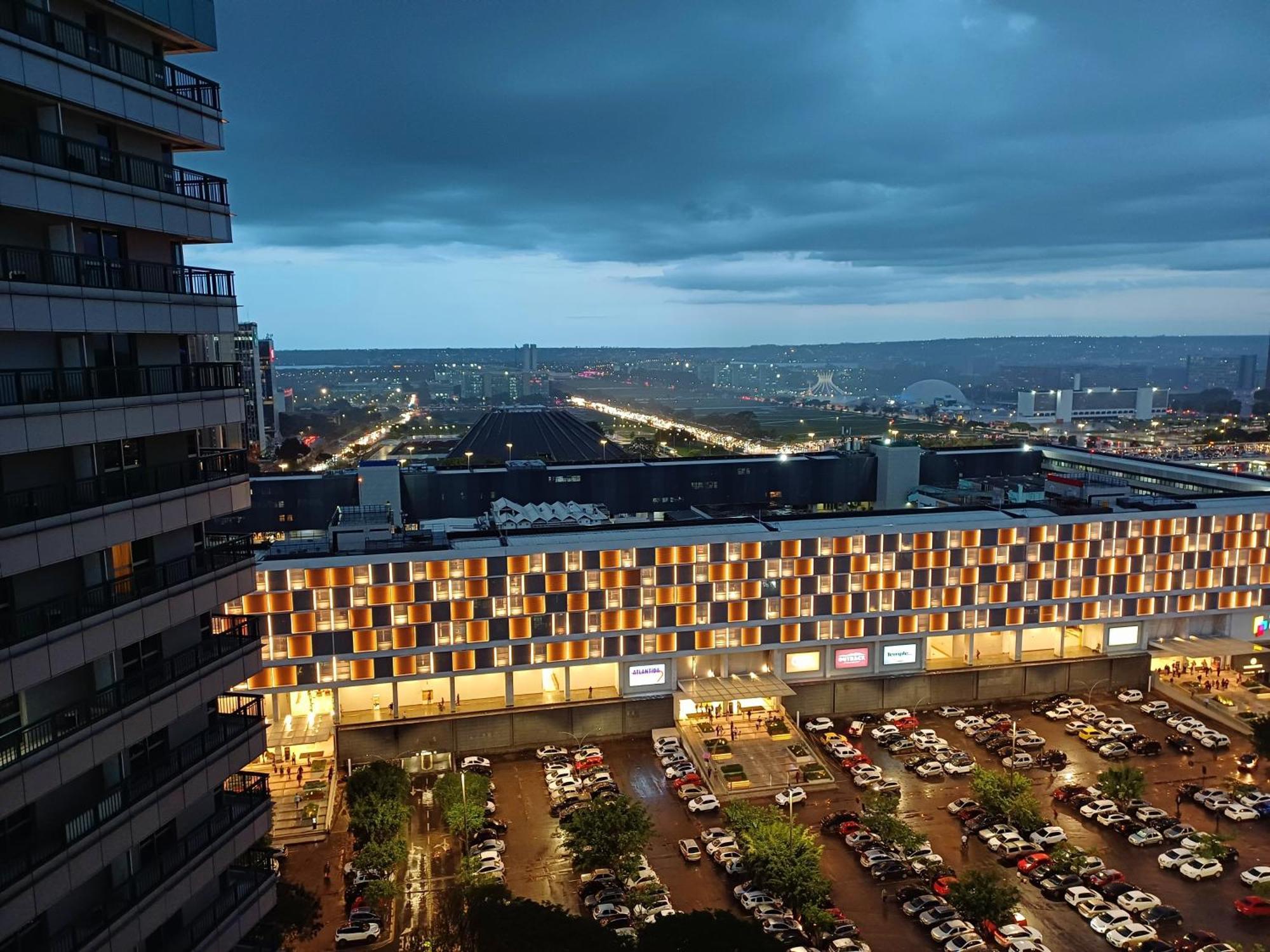 Flat Brasilia - Setor Hoteleiro Norte Екстер'єр фото